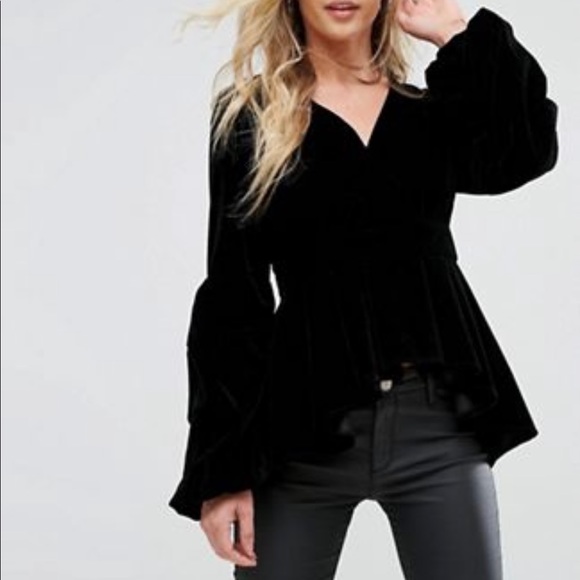 Top - Picture 4 of 4